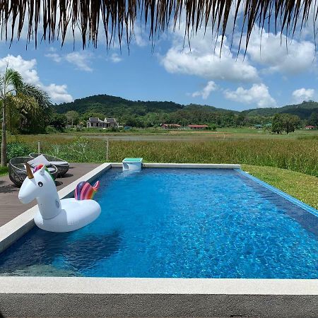 Cloud9 Holiday Cottages Pantai Cenang  Exteriör bild