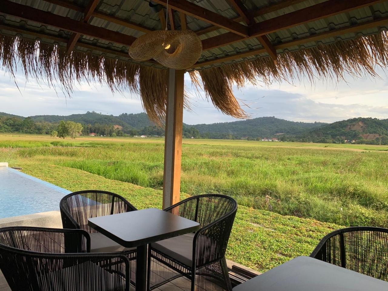 Cloud9 Holiday Cottages Pantai Cenang  Exteriör bild