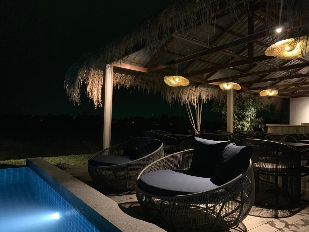 Cloud9 Holiday Cottages Pantai Cenang  Exteriör bild